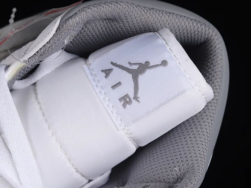 All categories Air Jordan Jordan series basketball shoes Air Jordan 1 Mid Air Jordan 1 Mid "Vintage Grey" AJ1 Joe 1 white gray first year China basketball shoes 554724-135